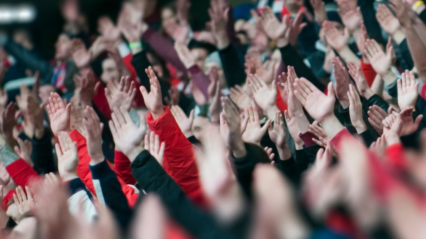 Die Fankultur des Königsborner JEC: Gesänge, Traditionen und besondere Aktionen der Bulldogs-Fans. Entdecke ihre Leidenschaft und Kreativität!